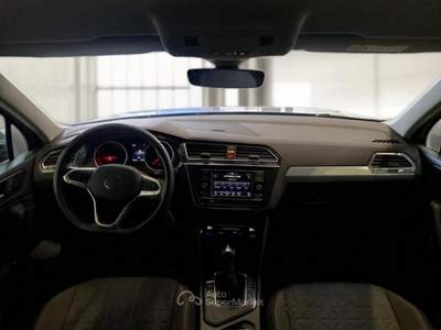 Volkswagen Tiguan VOLKSWAGEN TIGUAN 2.0 TDI SCR 110KW LIFE DSG usata Casei Gerola