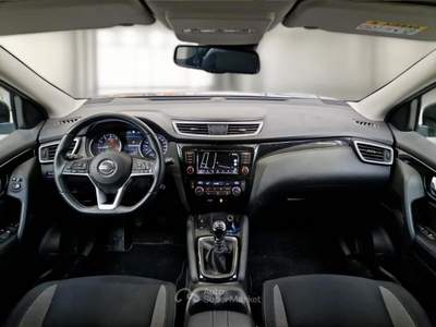 Nissan Qashqai NISSAN QASHQAI 1.3 DIG-T 140 BUSINESS CROSSOVER usata Casei Gerola