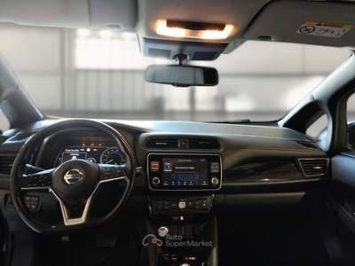 Nissan Leaf NISSAN LEAF BUSINESS 40KWH 5 PORTE BERLINA usata Pozzuoli
