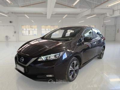 Nissan Leaf NISSAN LEAF BUSINESS 40KWH 5 PORTE BERLINA usata Pozzuoli