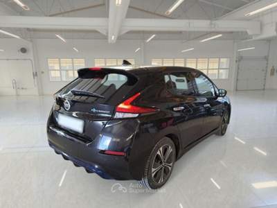 Nissan Leaf NISSAN LEAF BUSINESS 40KWH 5 PORTE BERLINA usata Pozzuoli