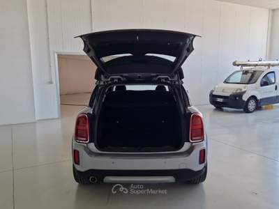 MINI Cooper MINI COOPER SE COUNTRYMAN CLASSIC 4WD AUTOMATICA 5 PORTE BERLINA usata Bari