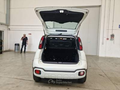 Fiat Panda FIAT PANDA 1.0 70 CV SES HYBRID CITY CROSS 5 PORTE BERLINA usata Casei Gerola
