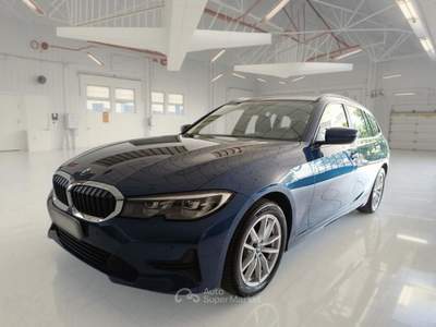 BMW Serie 3 320d BMW SERIE 3 320D XDRIVE 48V BUSINESS ADVANTAGE TOURING AUTO STATION WAGON usata Verona