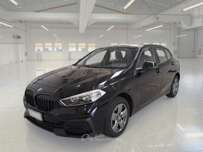 BMW Serie 1 116d BMW SERIE 1 116D BUSINESS ADVANTAGE AUTO 5 PORTE BERLINA usata Casei Gerola
