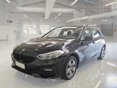 BMW Serie 1 116d BMW SERIE 1 116D BUSINESS ADVANTAGE AUTO 5 PORTE BERLINA usata Casei Gerola