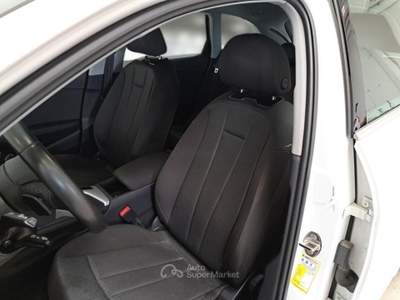 Audi A4 AUDI A4 2.0 30 TDI MHEV 100KW BUSINESS ADVANCED S TRONIC STATION WAGON usata Casei Gerola