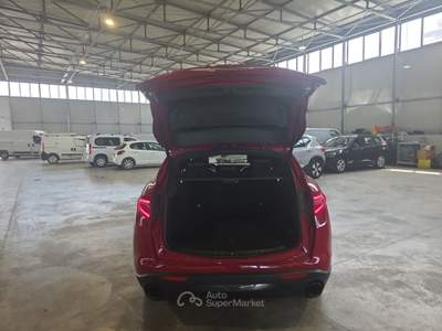 Alfa Romeo Stelvio ALFA ROMEO STELVIO 2.2 TD 160 CV SPRINT AT8 RWD SUV usata Roma