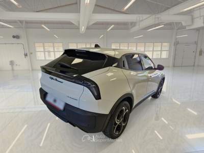 Alfa Romeo Junior ALFA ROMEO JUNIOR 1.2 136 CV HYBRID EDCT6 IBRIDA SUV usata Pozzuoli