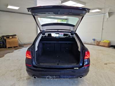 BMW Serie 5 520d BMW SERIE 5 520D AUT BUSINESS TOURING STATION WAGON usata Pozzuoli