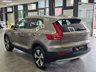 Volvo XC40 Volvo XC40  T4 Recharge Plug-in Hybrid automatico Essential Beige usata Pistoia