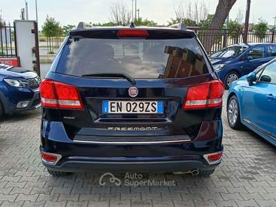 Fiat Freemont 2.0 MTJ-7 POSTI Blu/Azzurro usata Bisceglie