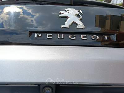 Peugeot 3008 PGT 3008 ALLURE AUTO-PREZZO PROMO! Grigio usata Bisceglie