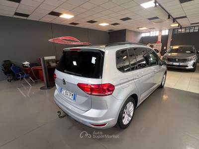 Volkswagen Touran Touran III 2015 1.6 tdi Comfortline dsg Argento usata Romano di Lombardia