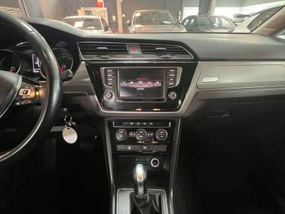 Volkswagen Touran Touran III 2015 1.6 tdi Comfortline dsg Argento usata Romano di Lombardia