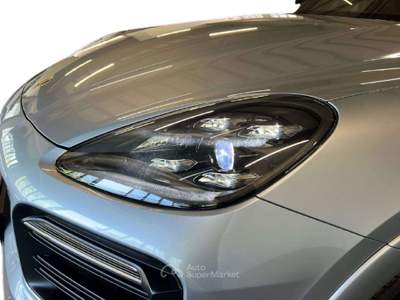 Porsche Cayenne BURMESTER, SPORT CHRONO, TETTO PANORAMICO, MATRIX LED, SCARICO SPORTIVO,  e CERCHI RS SPYDER 21" usata Milano