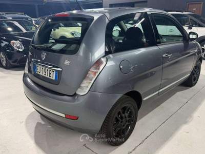 Lancia Ypsilon 75cv usata Sedriano