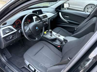 BMW Serie 3 318d 318 BMW 318d touring sport restyling navi+led euro6d Nero usata Rezzato