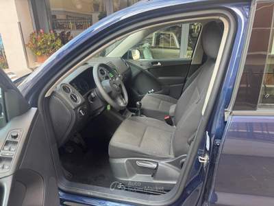Volkswagen Tiguan 1.4 TSI 122CV Business Tech. Blu/Azzurro usata Roma