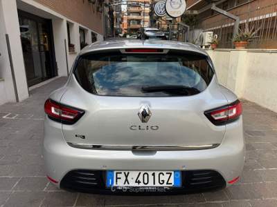 Renault Clio dCi 8V 90CV 5 porte Moschino Intens Grigio usata Roma