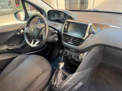 Peugeot 208 5 porte Allure Grigio usata Roma