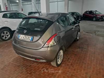 Lancia Ypsilon Ecoshic Gpl Gold Ok Neop. Nero usata Roma