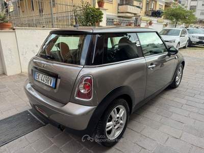 MINI 1.5 Cooper D Hype 5 One 1.6 16V One OK NEOPATENTATI Grigio usata Roma
