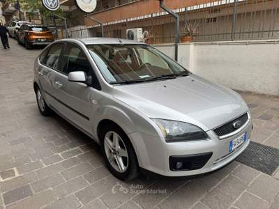 Ford Focus 90CV 54.000 KM Grigio usata Roma