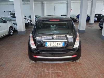 Lancia Ypsilon y 1.2 8V 60cv Ok Neopatentati Nero usata Roma