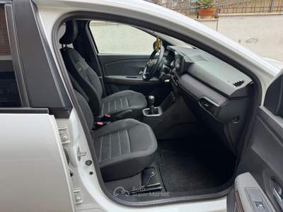 Dacia Sandero Stepway 1.0 TCe ECO-G Expression Bianco usata Roma