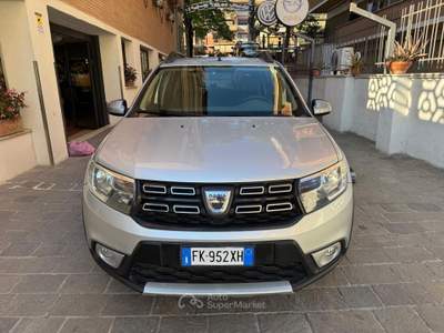 Dacia Sandero GPL 90CV Speciale Brave Grigio usata Roma