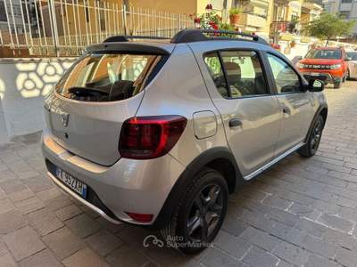 Dacia Sandero GPL 90CV Speciale Brave Grigio usata Roma