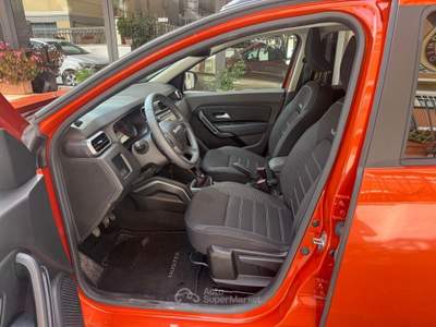 Dacia Duster 4x2 Journey Nero usata Roma