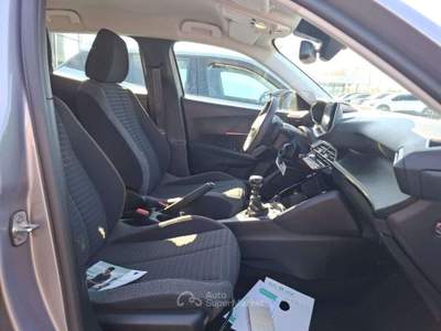 Peugeot 2008 PEUGEOT 2008 1.2 PURETECH 100CV 6M. SeS ACTIVE PAC Argento usata Salerno