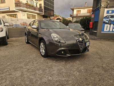 Alfa Romeo Giulietta Exclusive Grigio usata Aprilia