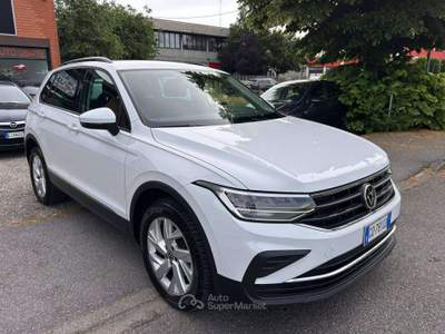 Volkswagen Tiguan Tiguan II 2021 2.0 tdi Life 4motion 150cv dsg *UNICO PROPRIETARIO* Bianco usata Inzago
