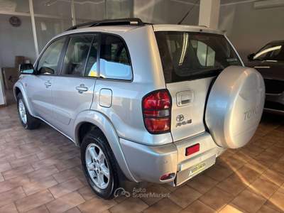 Toyota RAV4 5p 2.0 vvt-i 16v auto Grigio usata Carvico