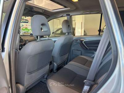 Toyota RAV4 5p 2.0 vvt-i 16v auto Grigio usata Carvico