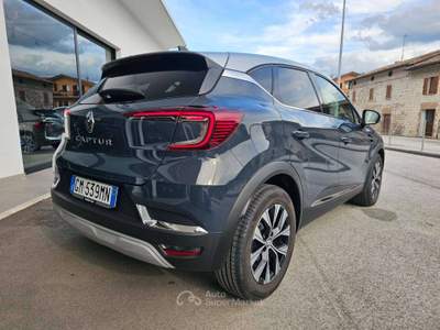 Renault Captur Captur 1.0 tce Intens Gpl 100cv Grigio usata Gubbio