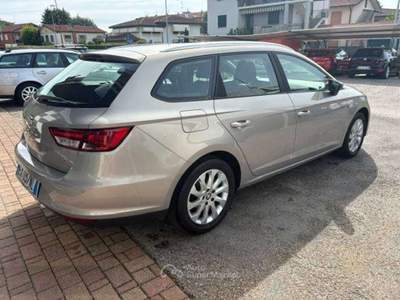 Seat Leon Leon ST 1.6 tdi cr Business FARI LED Grigio usata Montecchio Maggiore