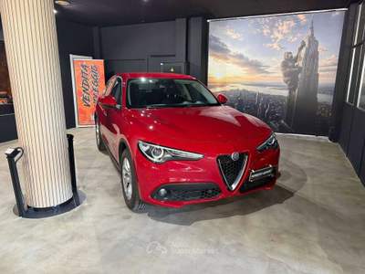 Alfa Romeo Stelvio Stelvio 2020 2.2 t 190cv auto Rosso usata Puegnago del Garda