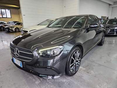 Mercedes-Benz Classe E .2 Berlina d Premium 4matic auto Grigio usata Martinengo