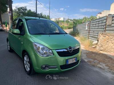 Opel Agila 1.0 12V 68CV Enjoy Verde usata Grottaglie