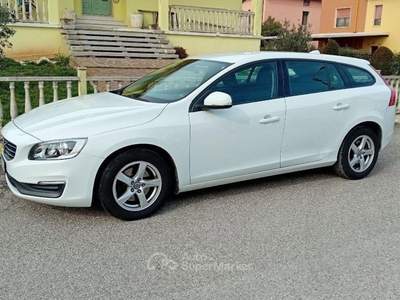 Volvo V50 VOLVO - V50 1.6 diesel Bianco usata Mirandola