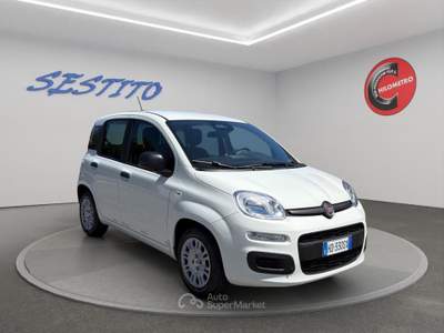 Fiat Panda Pandina 1.0 firefly hybrid Pop s&s 65cv Bianco usata Cirò Marina