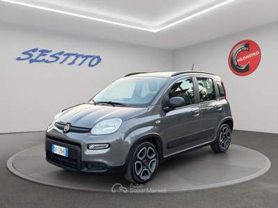 Fiat Panda  1.0 hybrid City Life s&s 70cv 5p.ti Grigio usata Cirò Marina