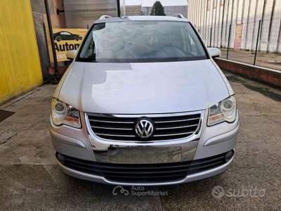 Volkswagen Touran Highline 7 posti n usata Porto Mantovano