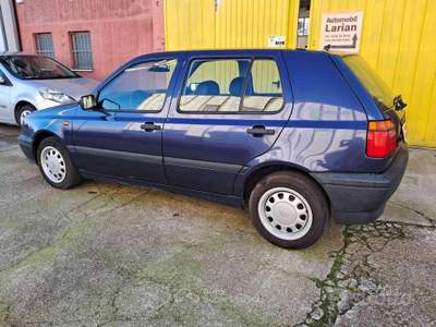 Volkswagen Golf cat 5 porte OK NEOPATENTAT usata Porto Mantovano