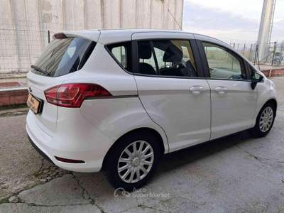 Ford B-Max GPL Titanium NEOPATENTATI usata Porto Mantovano