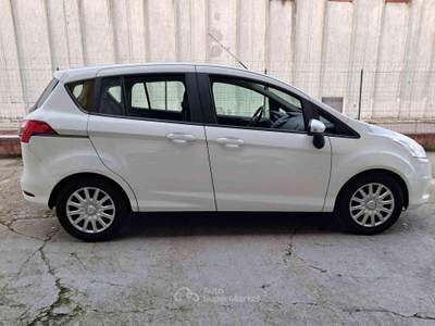Ford B-Max GPL Titanium NEOPATENTATI usata Porto Mantovano